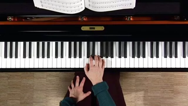 Lynda Piano Teach Yourself To Play TUTORIAL
