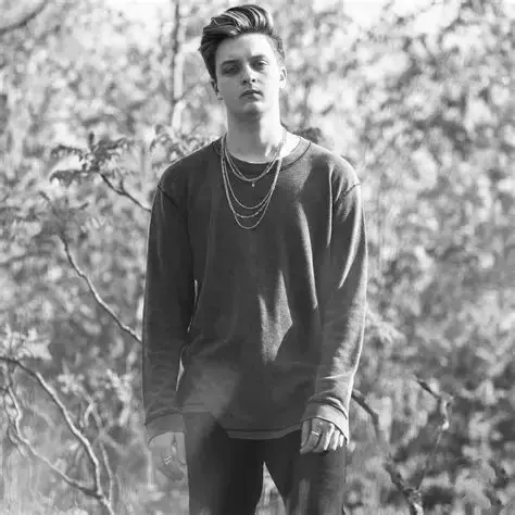 Aaron Shirk Serum 2 Presets Vol.1